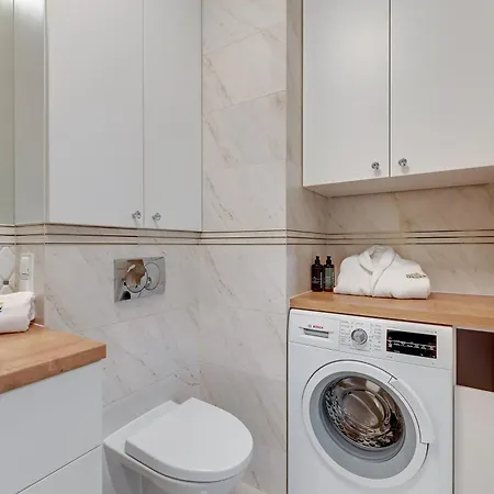 Morenova By Downtown Apartment Danzig